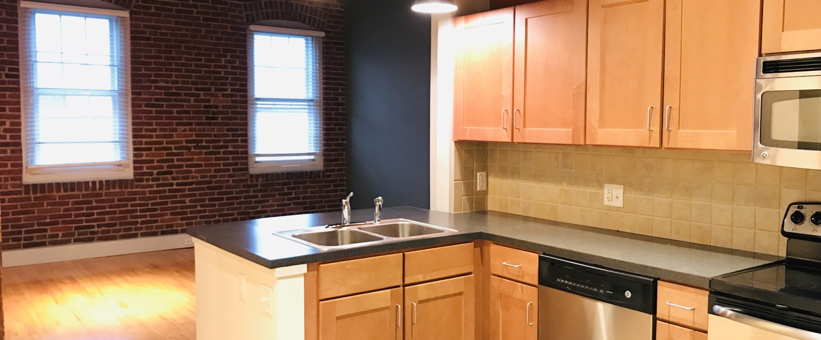 425 Prince St, Lancaster, PA 17603, ,1 BathroomBathrooms,Residential Rental,For Rent,Prince St,1113