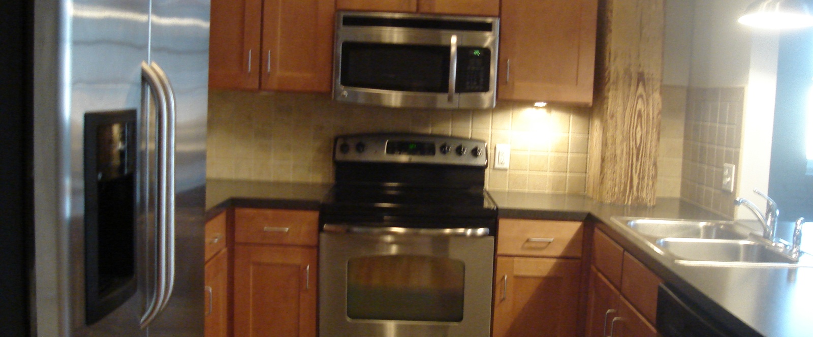 425 N Prince St, Lancaster, PA 17602, ,2 BathroomsBathrooms,Residential Rental,For Rent,Swisher,N Prince St,201,1035